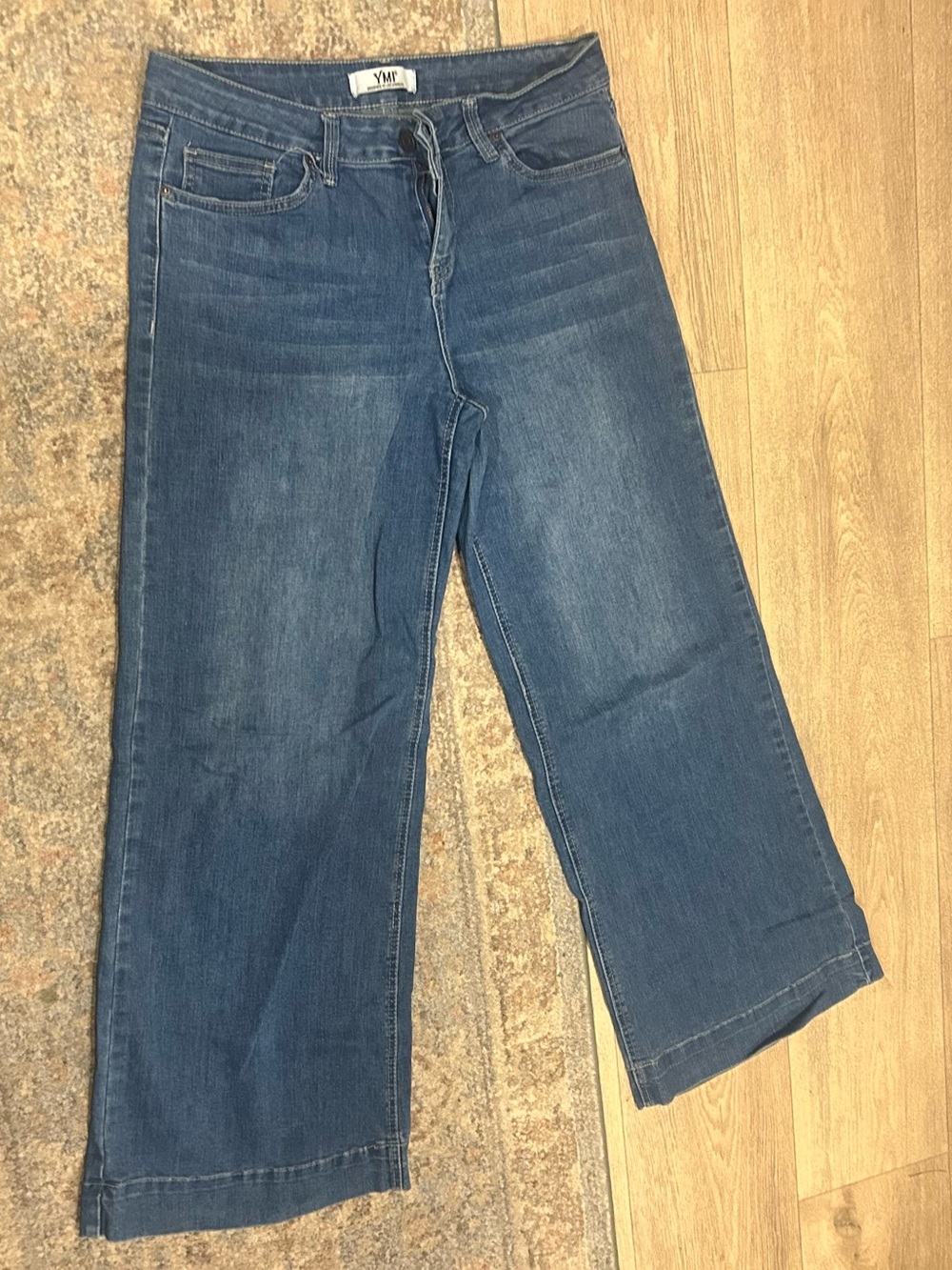 YMI Women's Wide-Leg Jeans in Medium Blue Wash